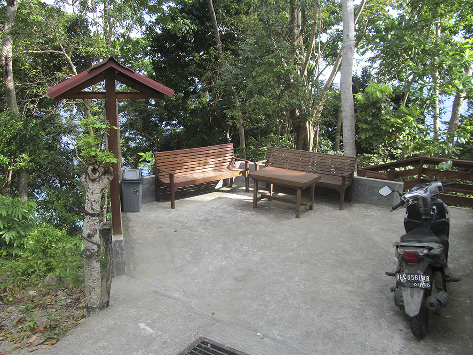 Treetop accommodation Pulau Weh, Iboih beach